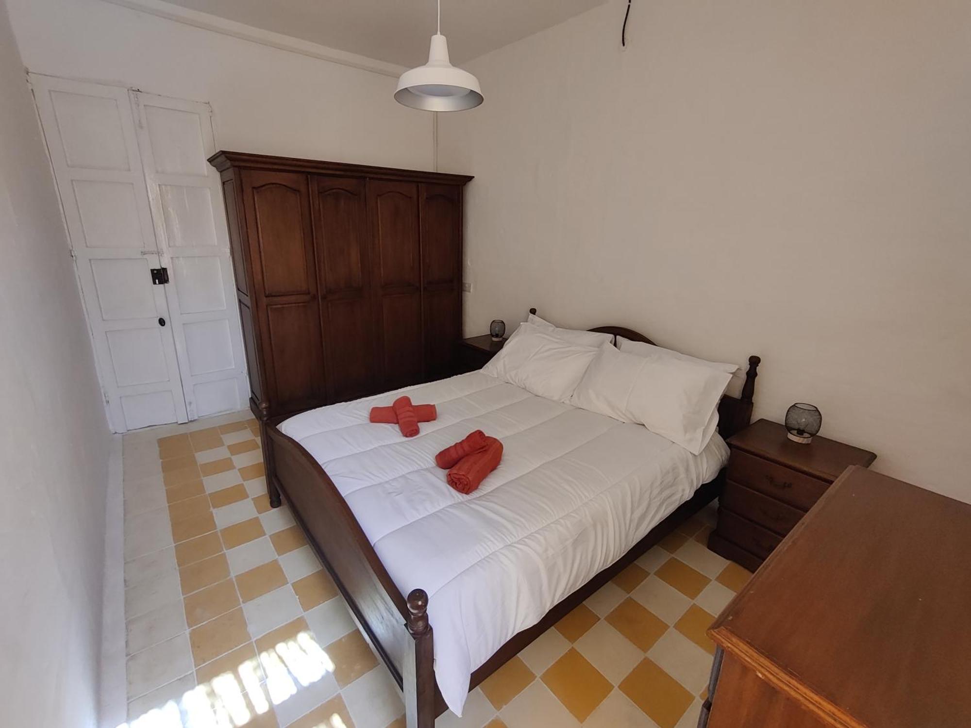 Peaceful Traditional Maltese Townhouse Лука Экстерьер фото